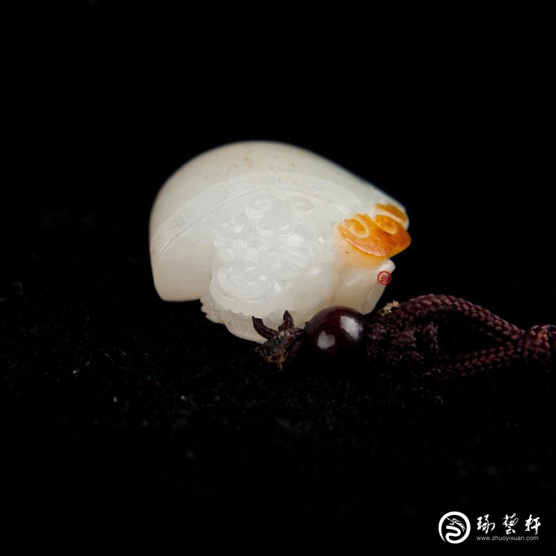 【琢藝軒】新疆和田玉紅皮白玉籽玉掛件 龍龜 15克