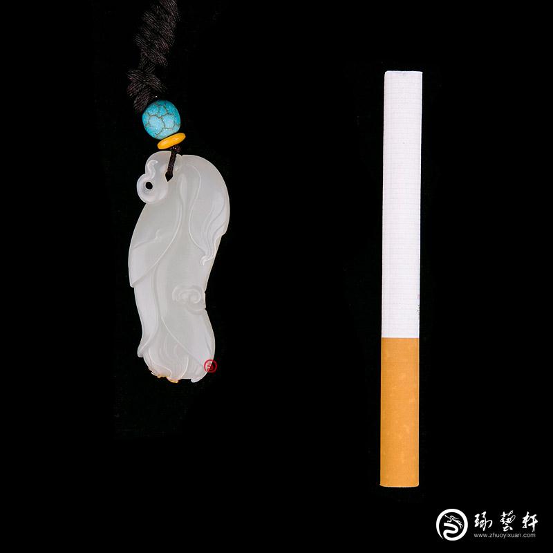 【琢藝軒】新疆和田玉紅皮白玉籽玉掛件 蘭花 10克