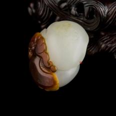 【琢藝軒】新疆和田玉紅沁白玉籽玉掛件 有福同享（獨(dú)籽） 17克