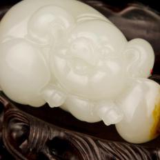 【琢藝軒】新疆和田玉紅皮白玉籽玉掛件 祝福 43克