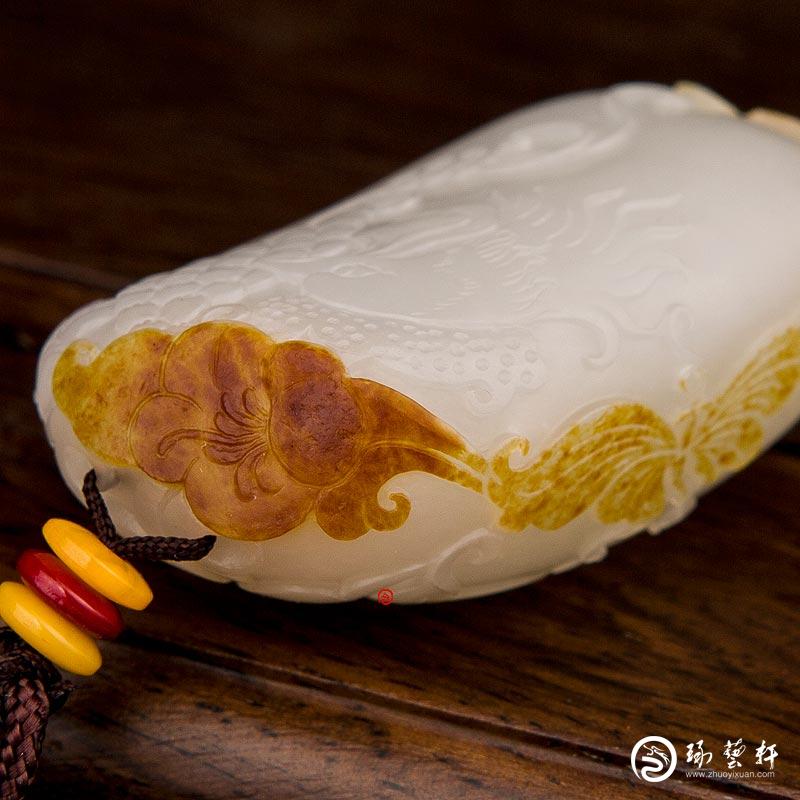 【琢藝軒】新疆和田玉紅皮白玉籽玉把件 官上加冠（獨(dú)籽） 47克
