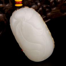 【琢藝軒】新疆和田玉紅皮白玉籽玉把件 官上加冠（獨(dú)籽） 47克
