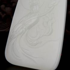 【琢藝軒】新疆和田玉白皮白玉籽玉玉牌 觀音 62.3克