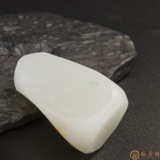 【琢藝軒】新疆和田玉黃皮白玉籽玉 原料 66.5克