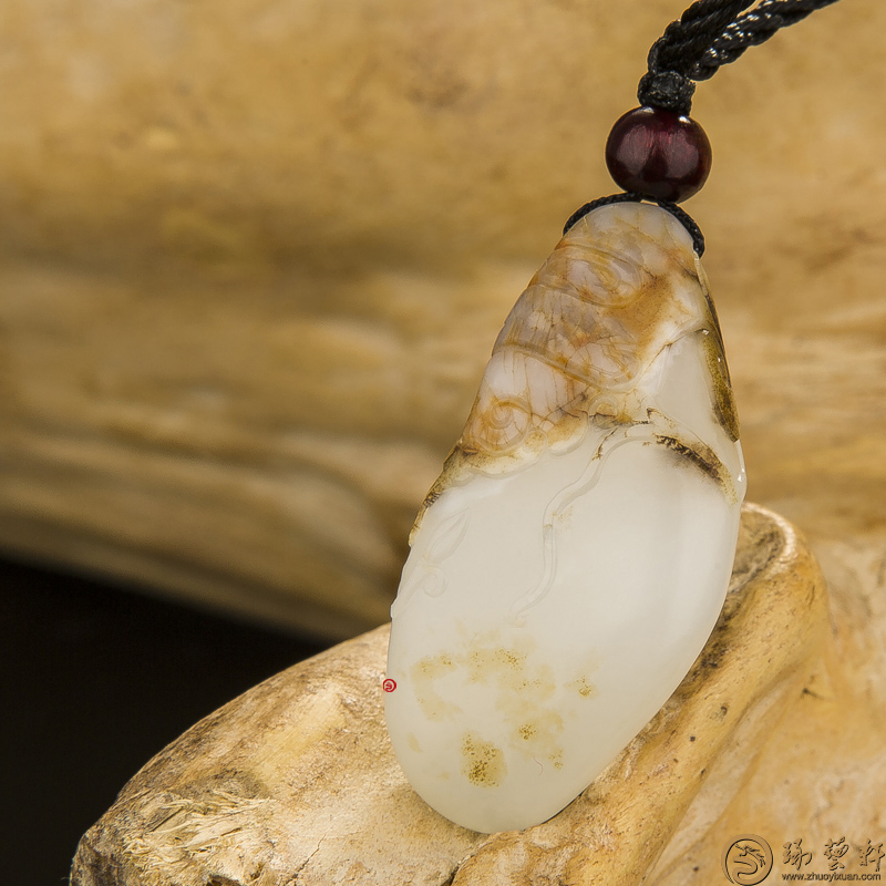 【琢艺轩】新疆和田玉秋梨皮一级白玉籽玉挂件 喜上眉梢（独籽） 11克