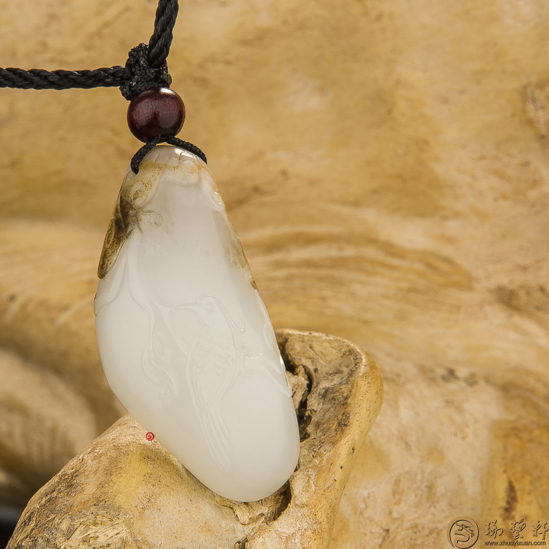 【琢艺轩】新疆和田玉秋梨皮一级白玉籽玉挂件 喜上眉梢（独籽） 11克