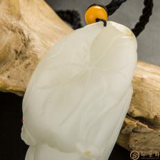 【琢艺轩】新疆和田玉黄皮白玉籽玉把件 欢喜 71.5克