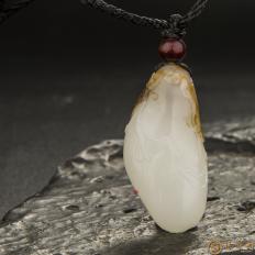 【琢艺轩】新疆和田玉秋梨皮一级白玉籽玉挂件 喜上眉梢（独籽） 11克