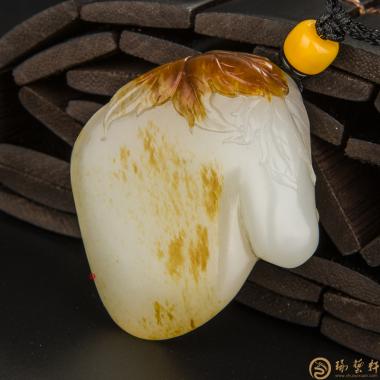 【琢艺轩】穆宇静 新疆和田玉红皮羊脂白籽玉挂件 枫丹寄情 34.5克