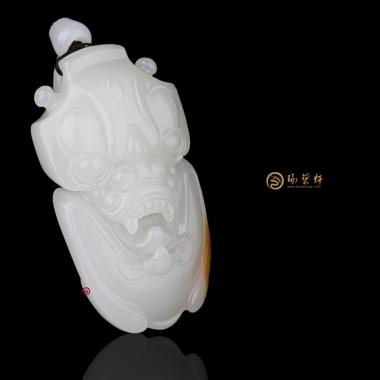 【琢藝軒】新疆和田紅皮羊脂白籽玉掛件 威 42.8克