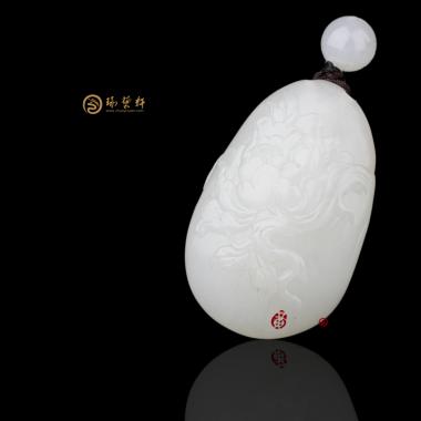 【琢藝軒】黃楊洪 新疆和田紅沁皮一級(jí)白籽玉掛件 錦上添花 23.3克