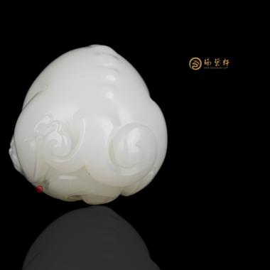 【琢藝軒】新疆和田羊脂白籽玉把件 貔貅 87.8克