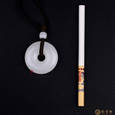 【琢藝軒】新疆和田一級白籽玉掛件 平安扣 16.5克